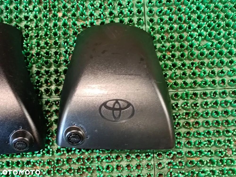 TOYOTA Zaślepka Bagażnika Dachowego - 4