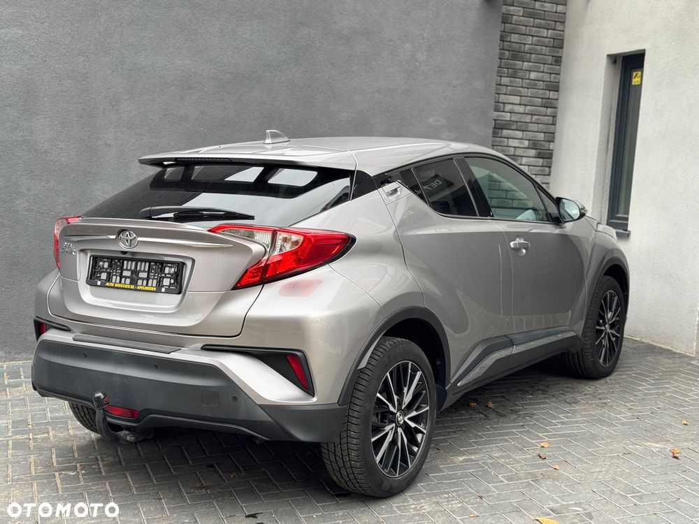 Toyota C-Hr 2017 photo 3