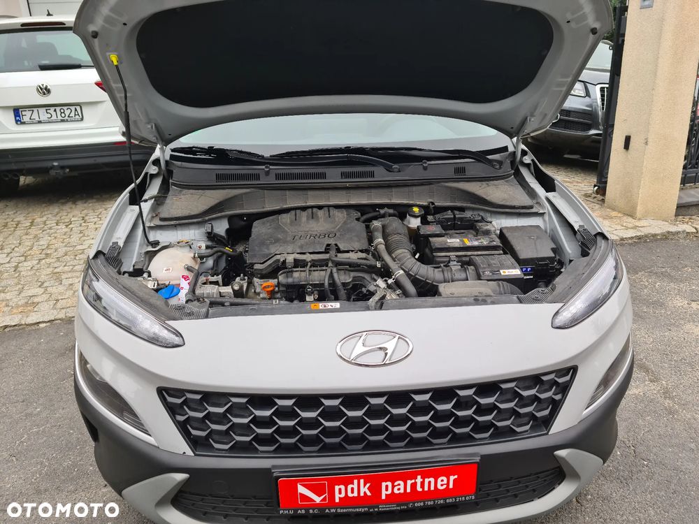 Hyundai Kona - 36