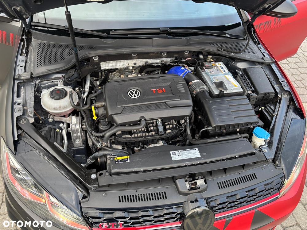 Volkswagen Golf GTI (BlueMotion Technology) DSG Performance - 35
