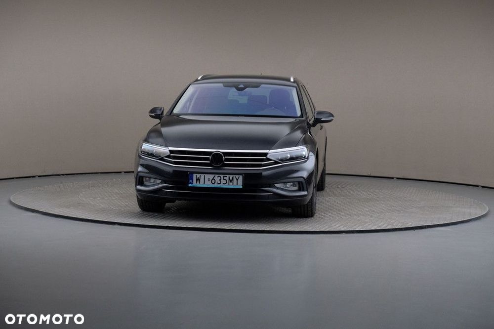 Volkswagen Passat Variant 2.0 TDI SCR Business DSG - 3
