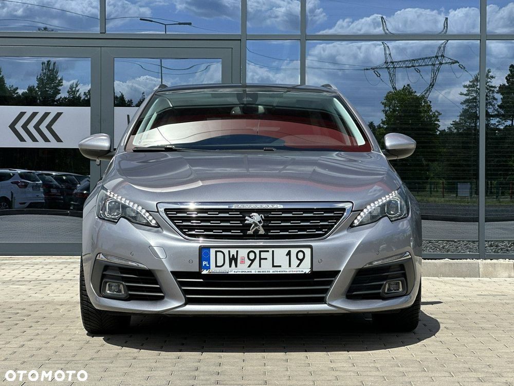 Peugeot 308 1.2 PureTech Allure S&S - 5