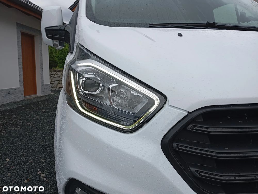 Ford TRANSIT CUSTOM L2H1 - 10