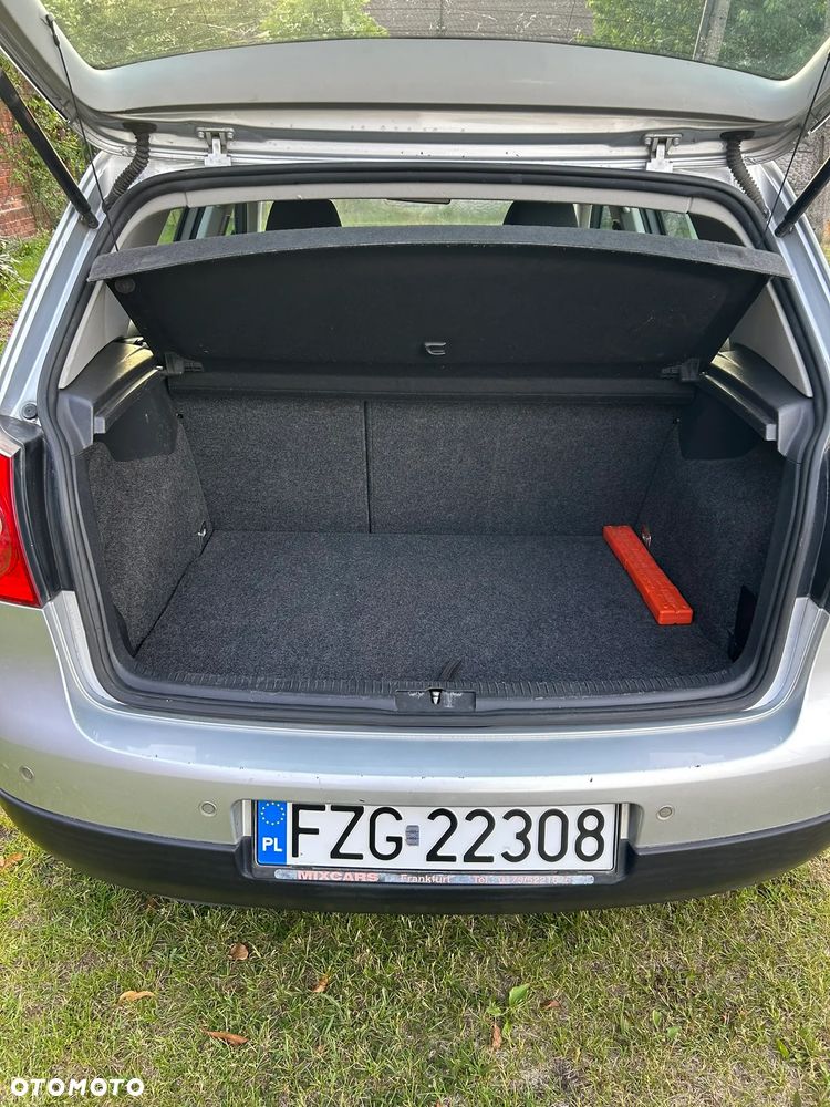 Volkswagen Golf 1.6 FSI GT Sport - 16