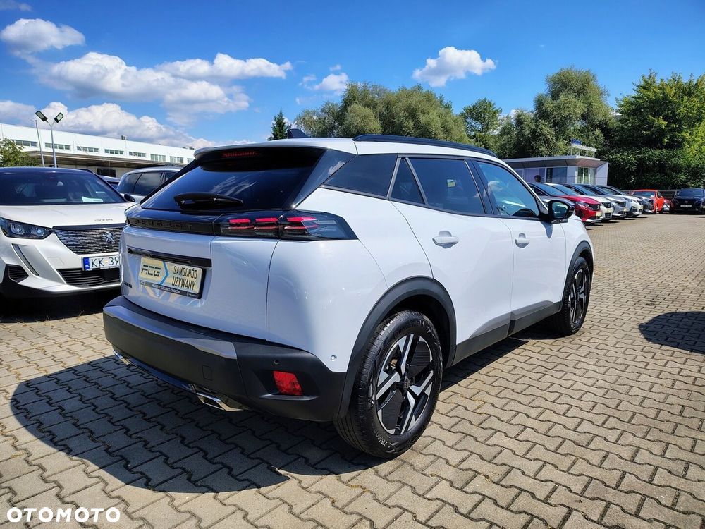 Peugeot 2008 - 4