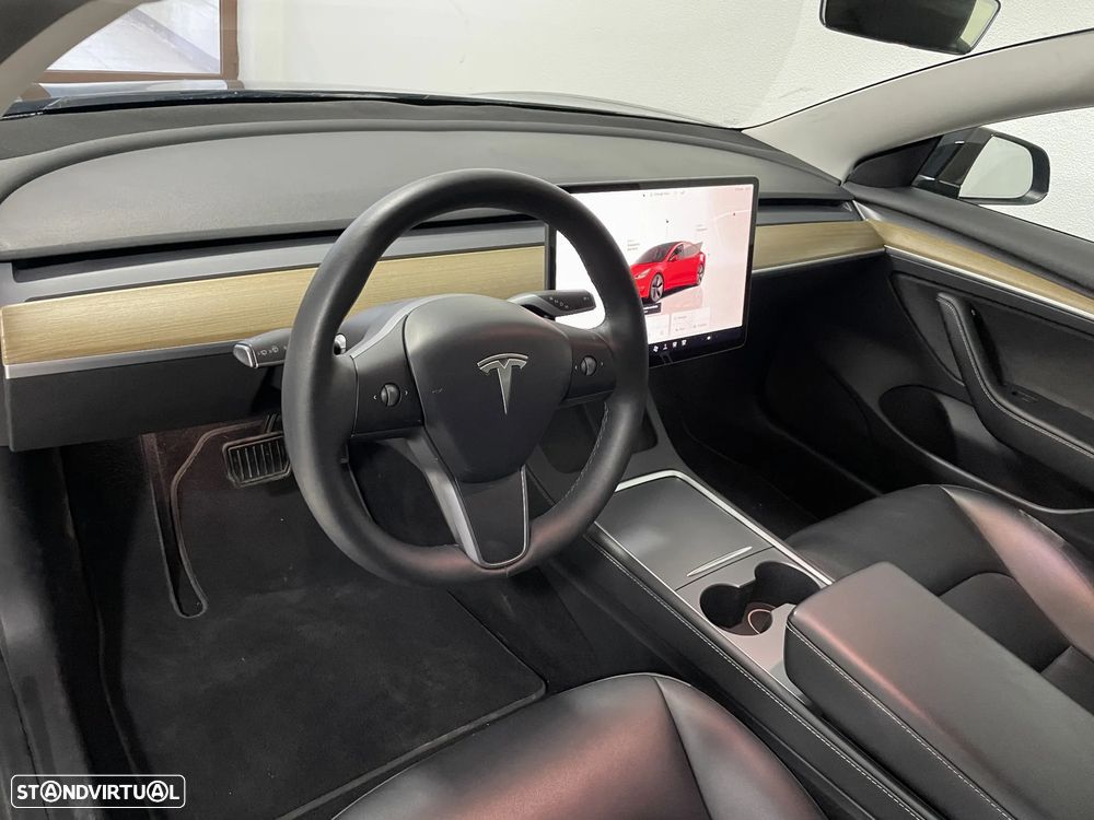 Tesla Model 3 Long Range Tração Traseira - 9
