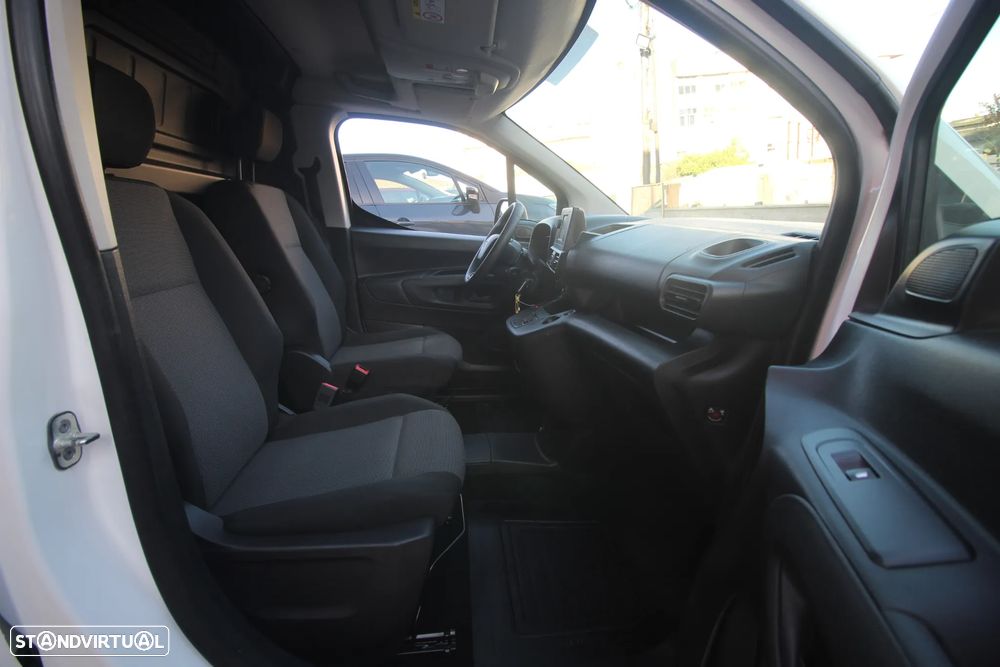 Toyota Proace Verso Electric 100KW GX 2L - 26