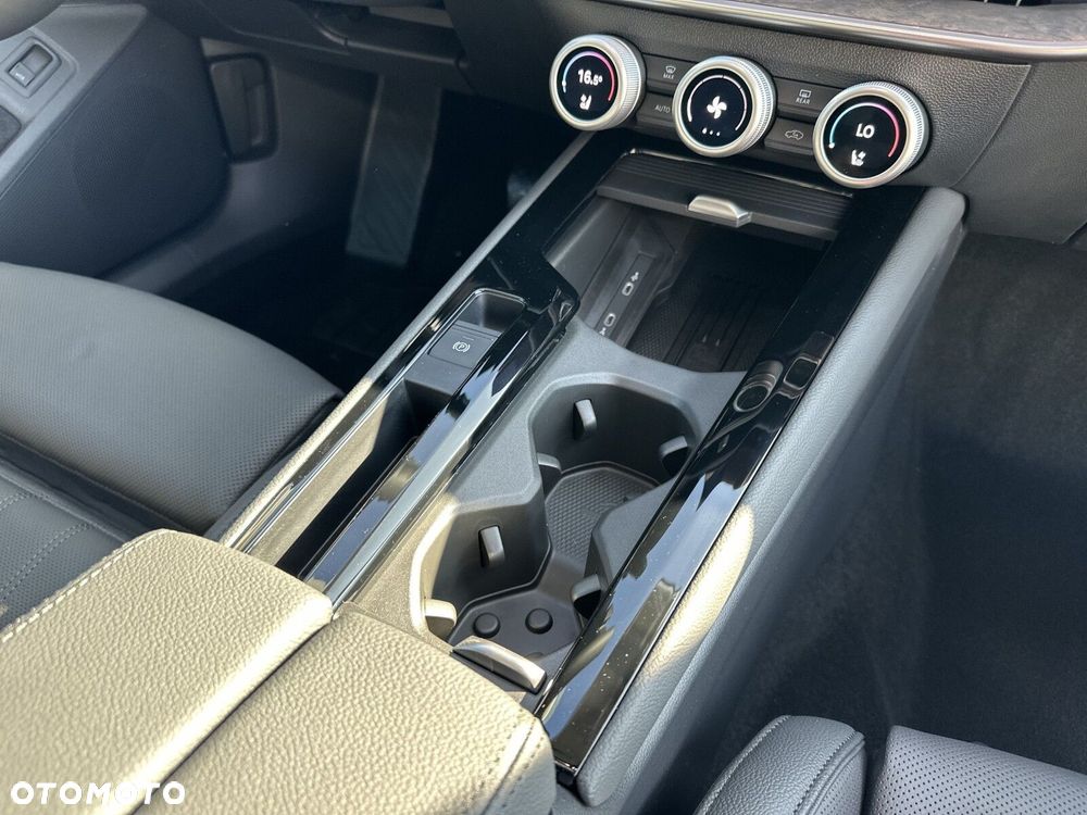 Skoda Superb 2.0 TSI L&K DSG - 20