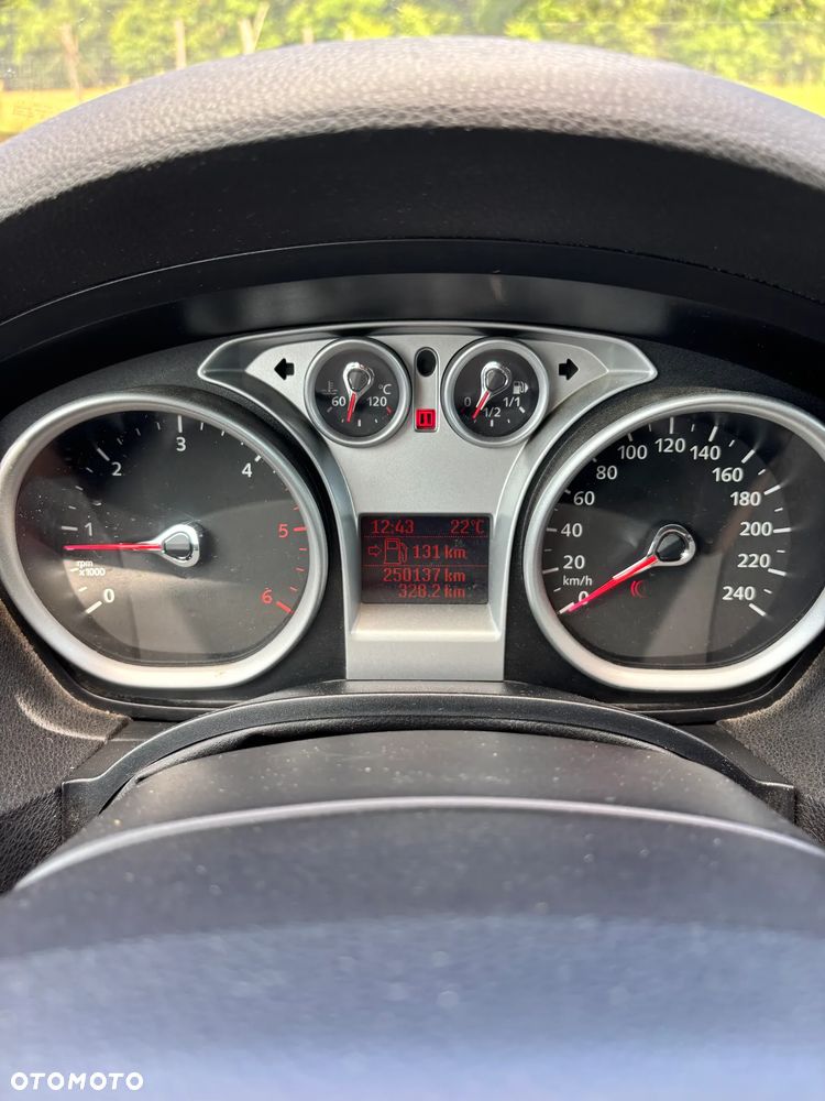 Ford Kuga 2.0 TDCi Titanium - 12