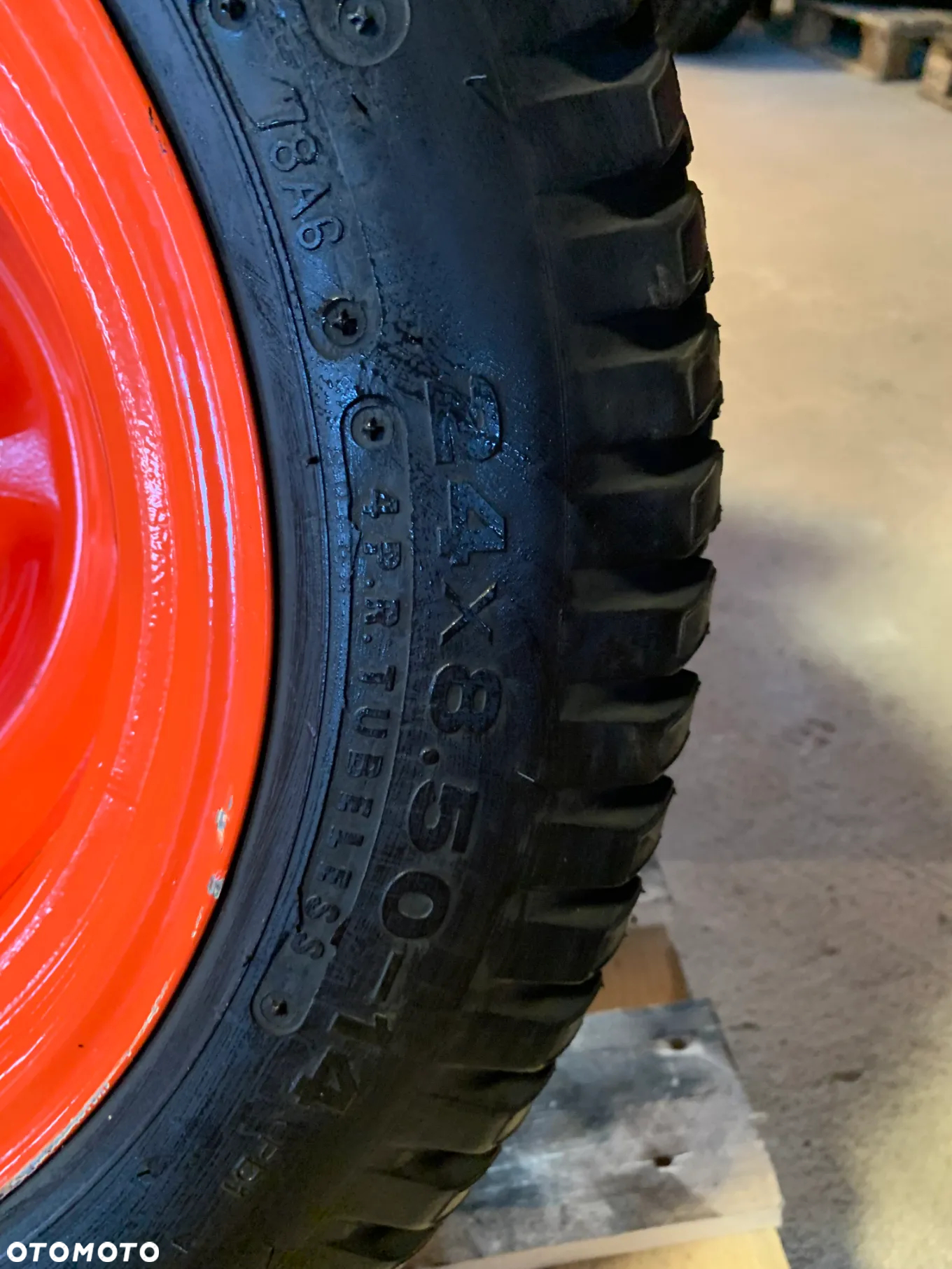 FV 23% Nowa Opona 24-8,5-14 BRIDGESTONE PILLOW DIA 1 odpowiednik 215/65/14 Opona + Felga Kubota Koła - 9