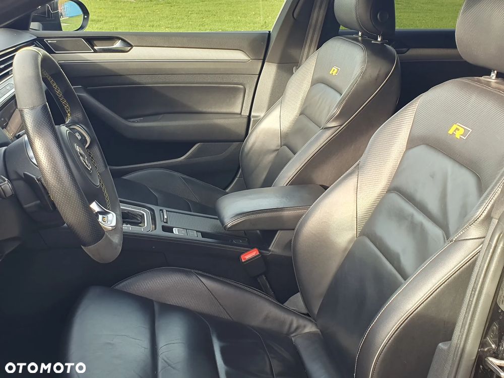 Volkswagen Arteon 2.0 TDI SCR 4Motion DSG R-Line - 17