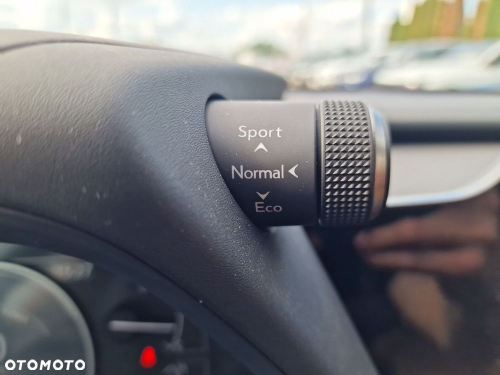 Lexus UX 250h GPF F Sport 2WD - 36