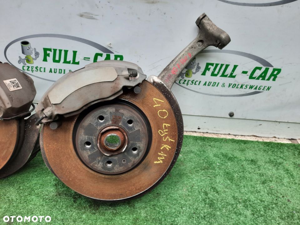 AUDI A6 C8 ZWROTNICA TARCZA ZACISK HAMULCOWY 4K0407559D 4K0407560D - 4