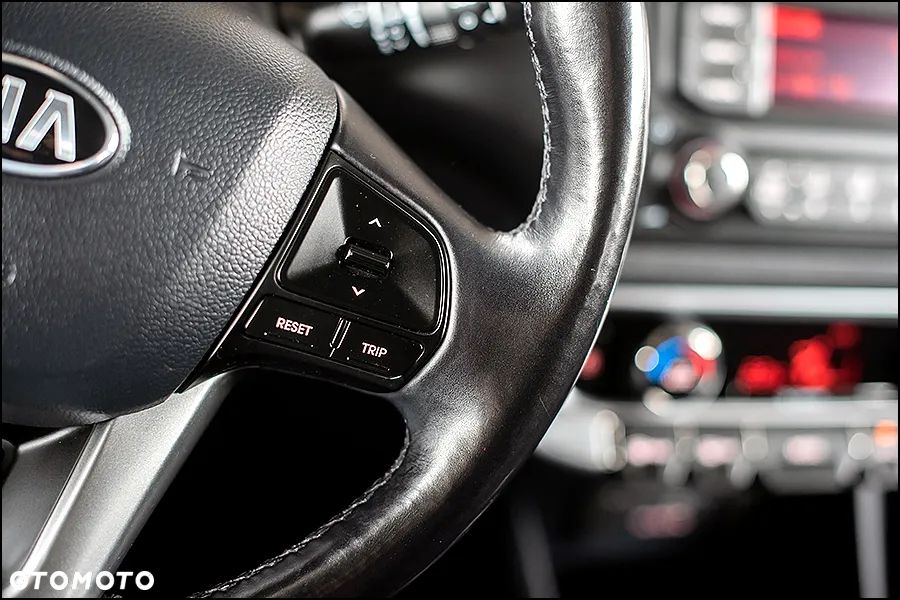 Kia Rio 1.2 Dream Team Edition - 20