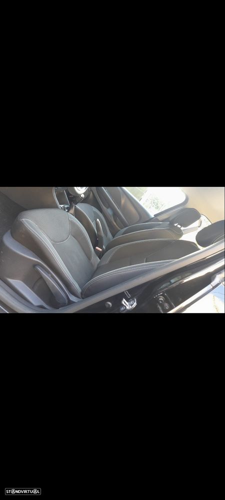 Renault Clio Energy dCi 90 Start & Stop 83g Eco-Drive - 13