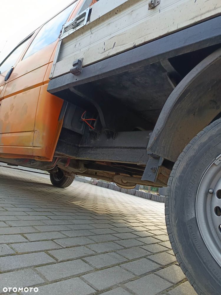 Volkswagen T4 DOKA - 9