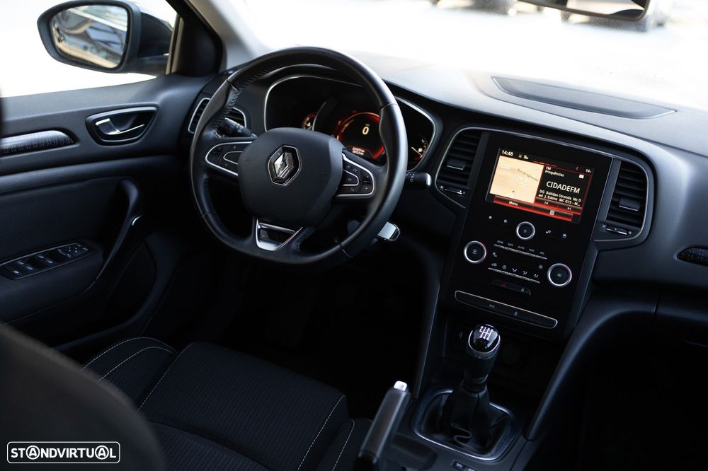 Renault Mégane Sport Tourer 1.5 dCi Comfort SS - 14