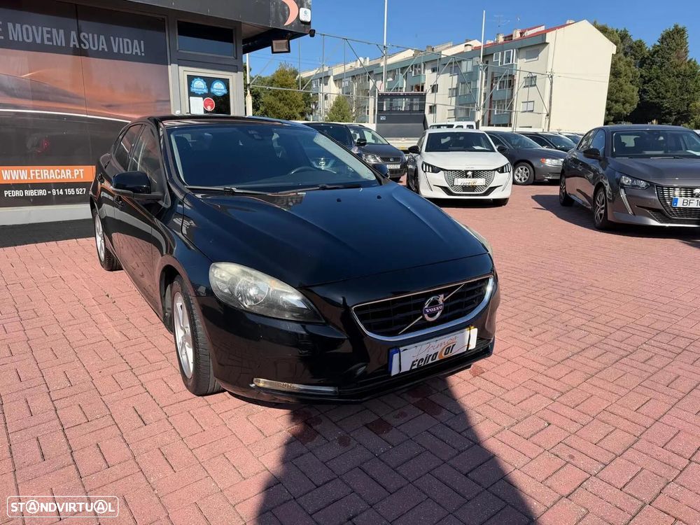 Volvo V40 2.0 D2 Momentum - 2