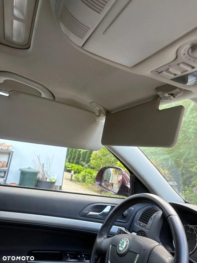 Skoda Octavia Scout 1.8 TSI - 16