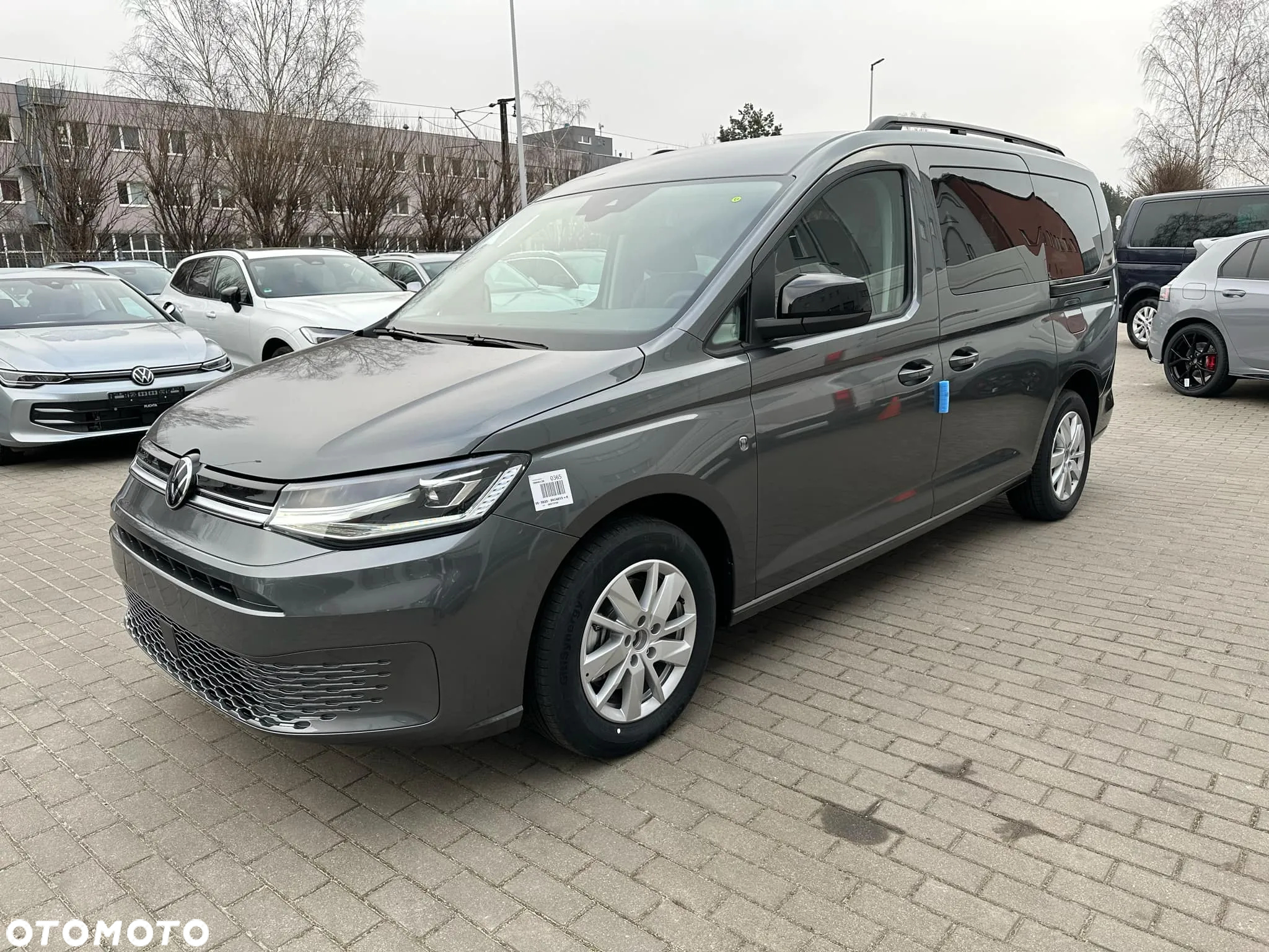 Volkswagen Caddy Maxi 2.0 TDI Life DSG - 8