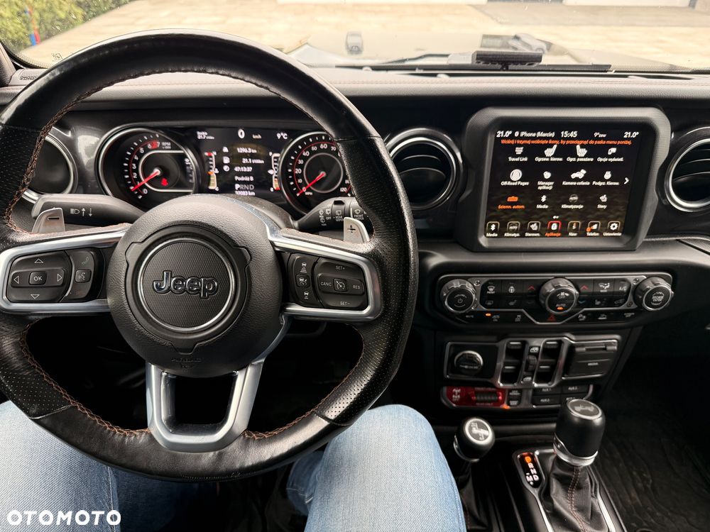 Jeep Wrangler - 5