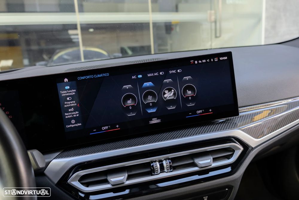 BMW M2 Auto - 29