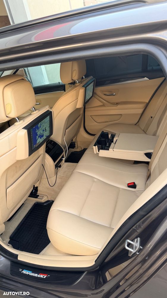 BMW Seria 5 520d - 17