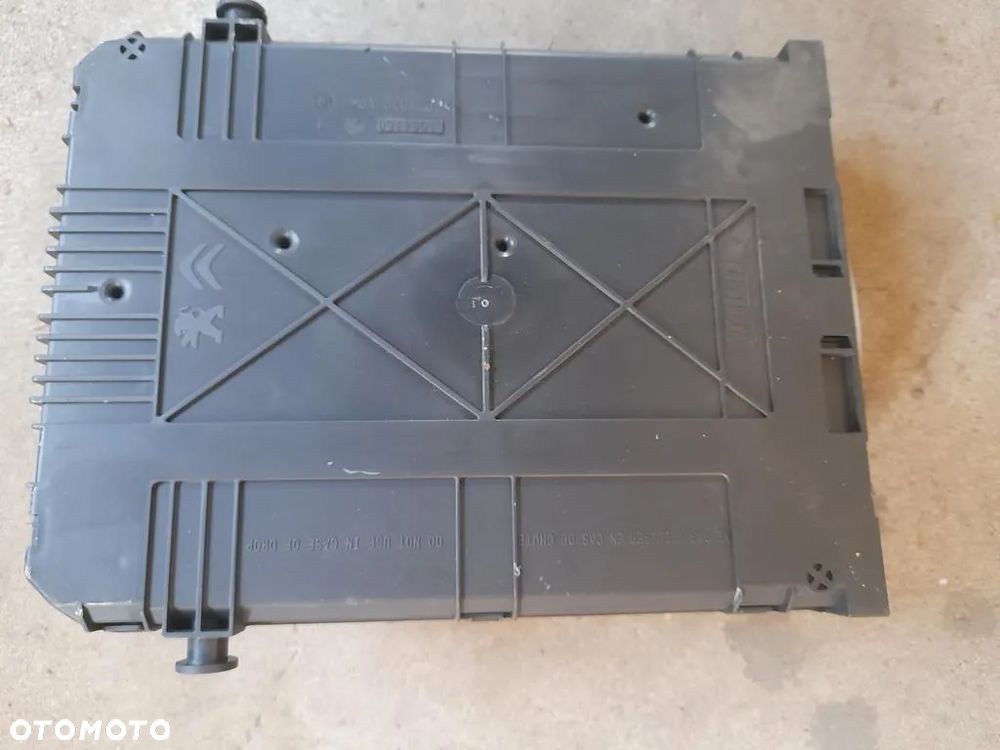 Moduł skrzynka bezpieczników BSI  Peugeot 208 I 9819849680 - 3