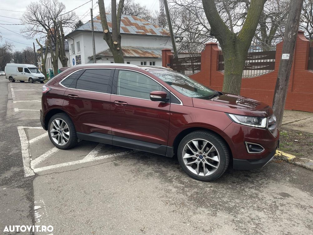 Ford Edge 2.0 TDCi Powershift Titanium - 11