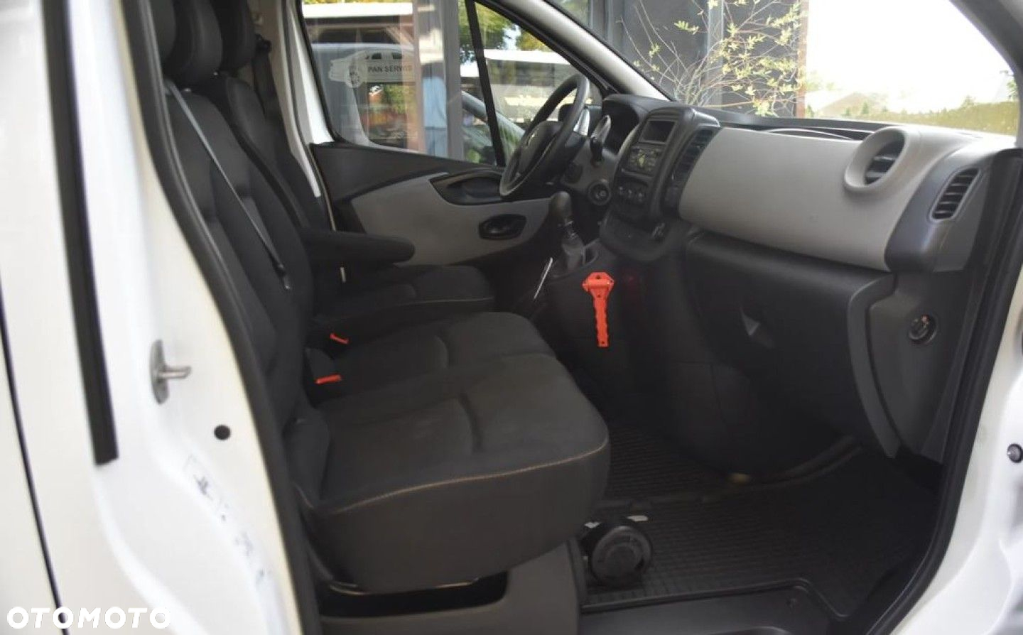 Renault Trafic - 9
