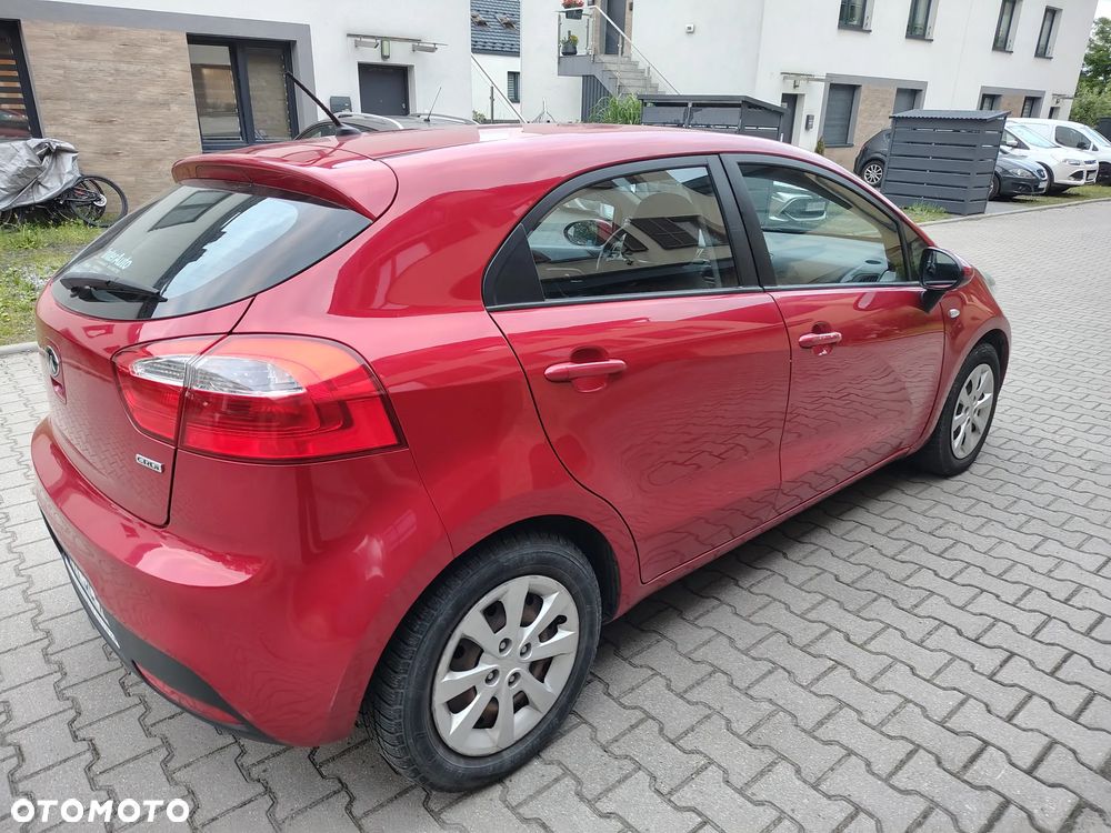 Kia Rio 1.1 crdi M - 5