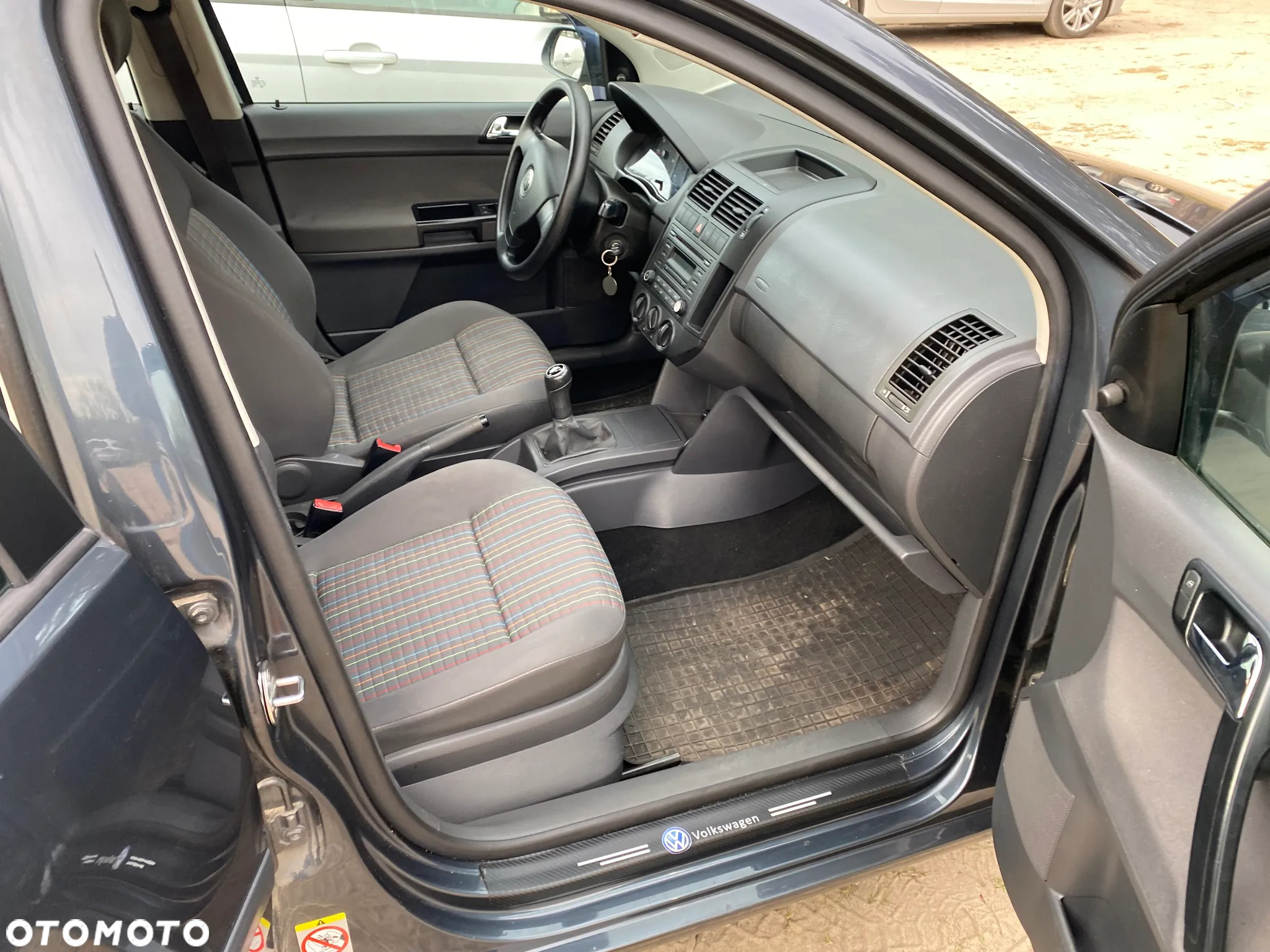 Volkswagen Polo 1.2 12V Comfortline - 19