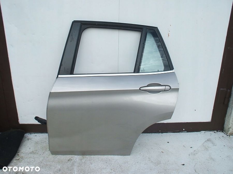 BMW X1 E84 DRZWI lewe tył tylne Kaschmirsilber A72 - 3