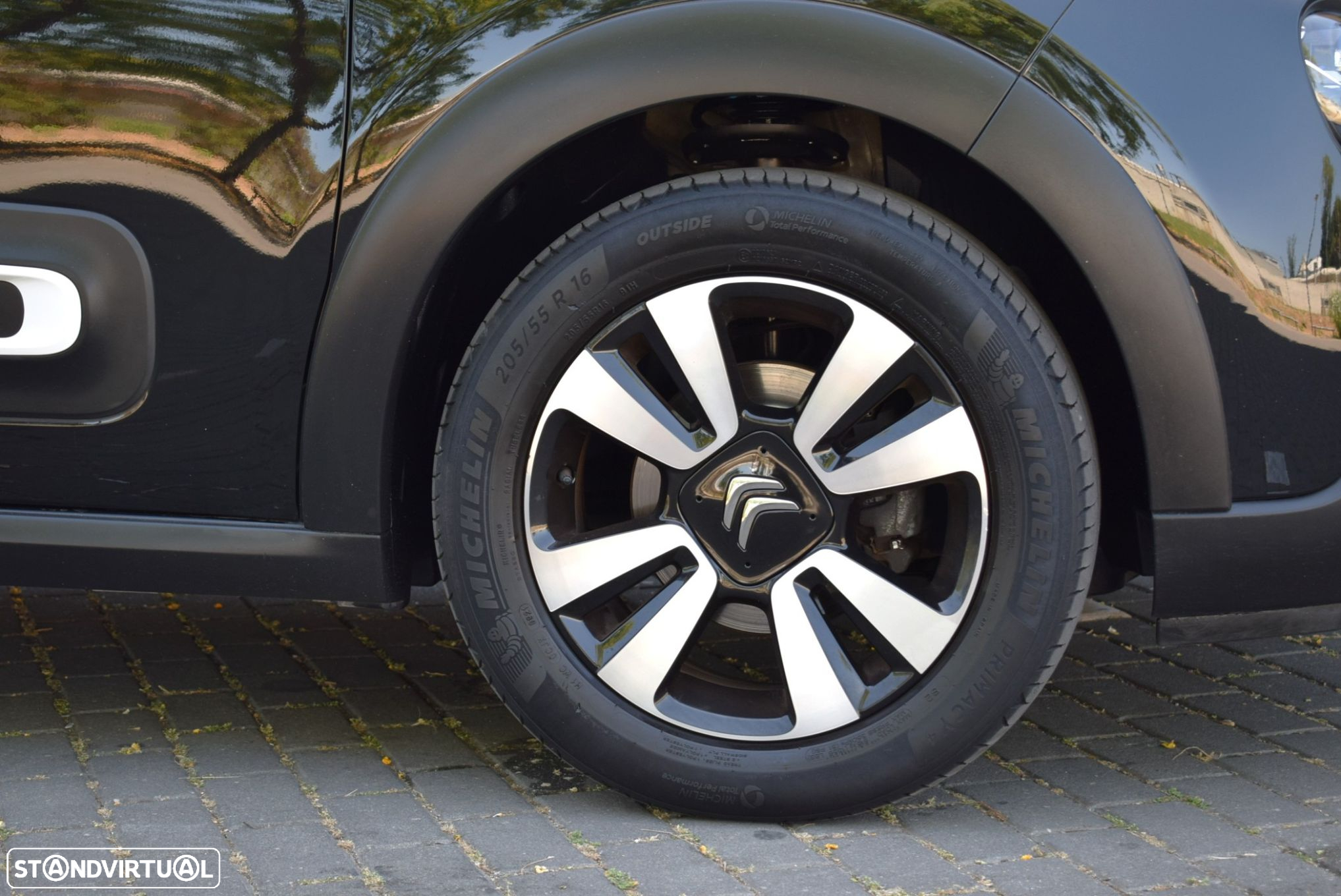 Citroën C3 1.2 PureTech Shine - 41