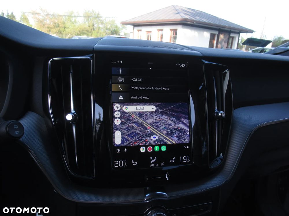 Volvo XC 60 T4 R-Design - 34