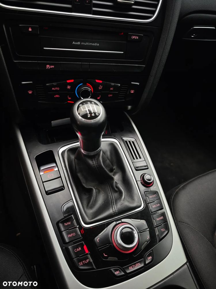 Audi A4 Avant 2.0 TDI DPF Attraction - 12