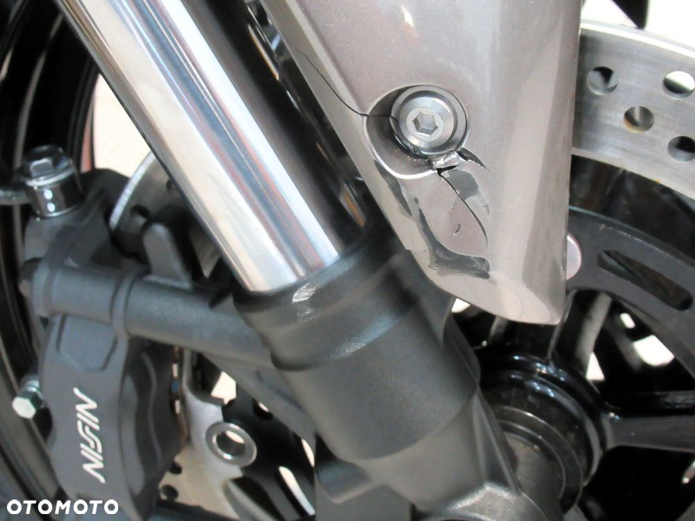 Kawasaki Z 900 - 25