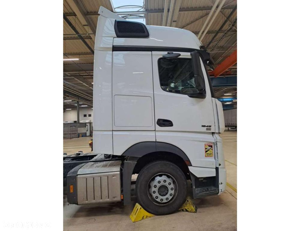 Mercedes-Benz Actros 5 1845 BigSpace - 2