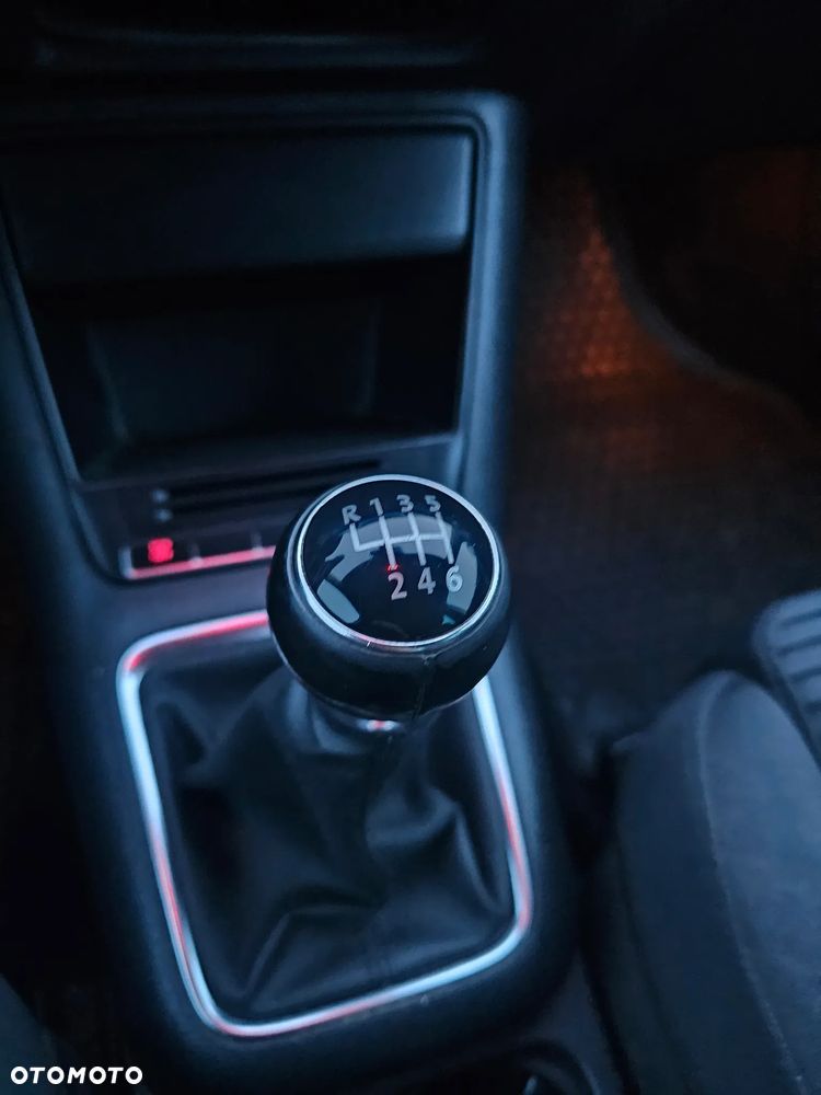 Volkswagen Tiguan - 9