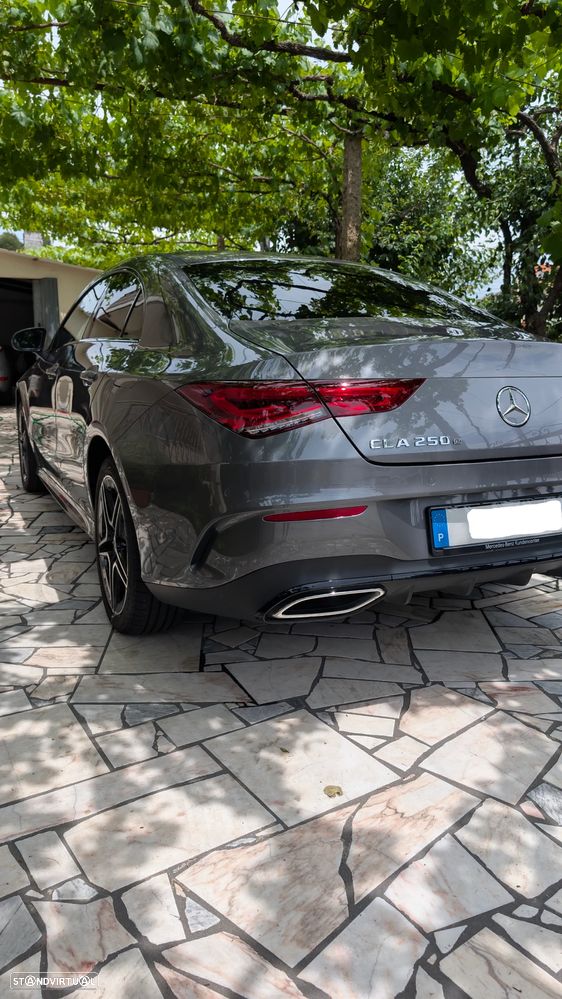 Mercedes-Benz CLA 250 e Shooting Brake AMG Line - 3