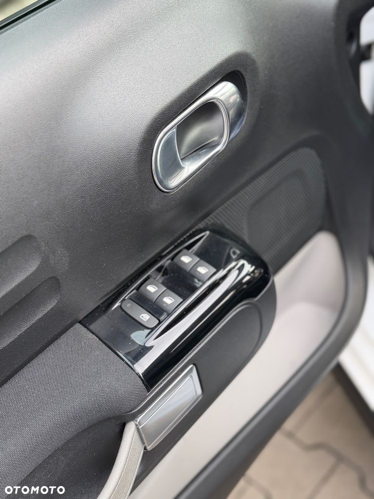 Citroën C3 Pure Tech 82 ELLE - 30
