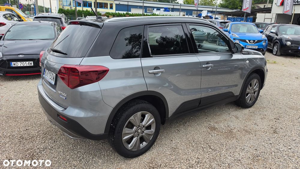 Suzuki Vitara 1.5 Dualjet Hybrid AGS Comfort+ - 11
