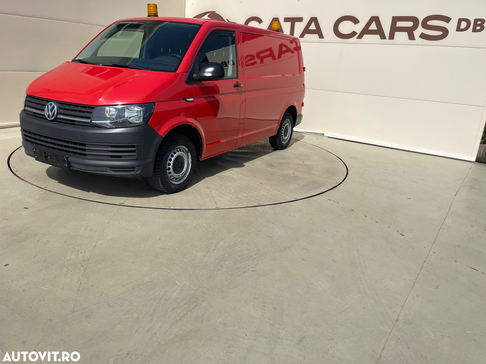 Volkswagen Transporter 2.0TDI  USI SPATE - 4