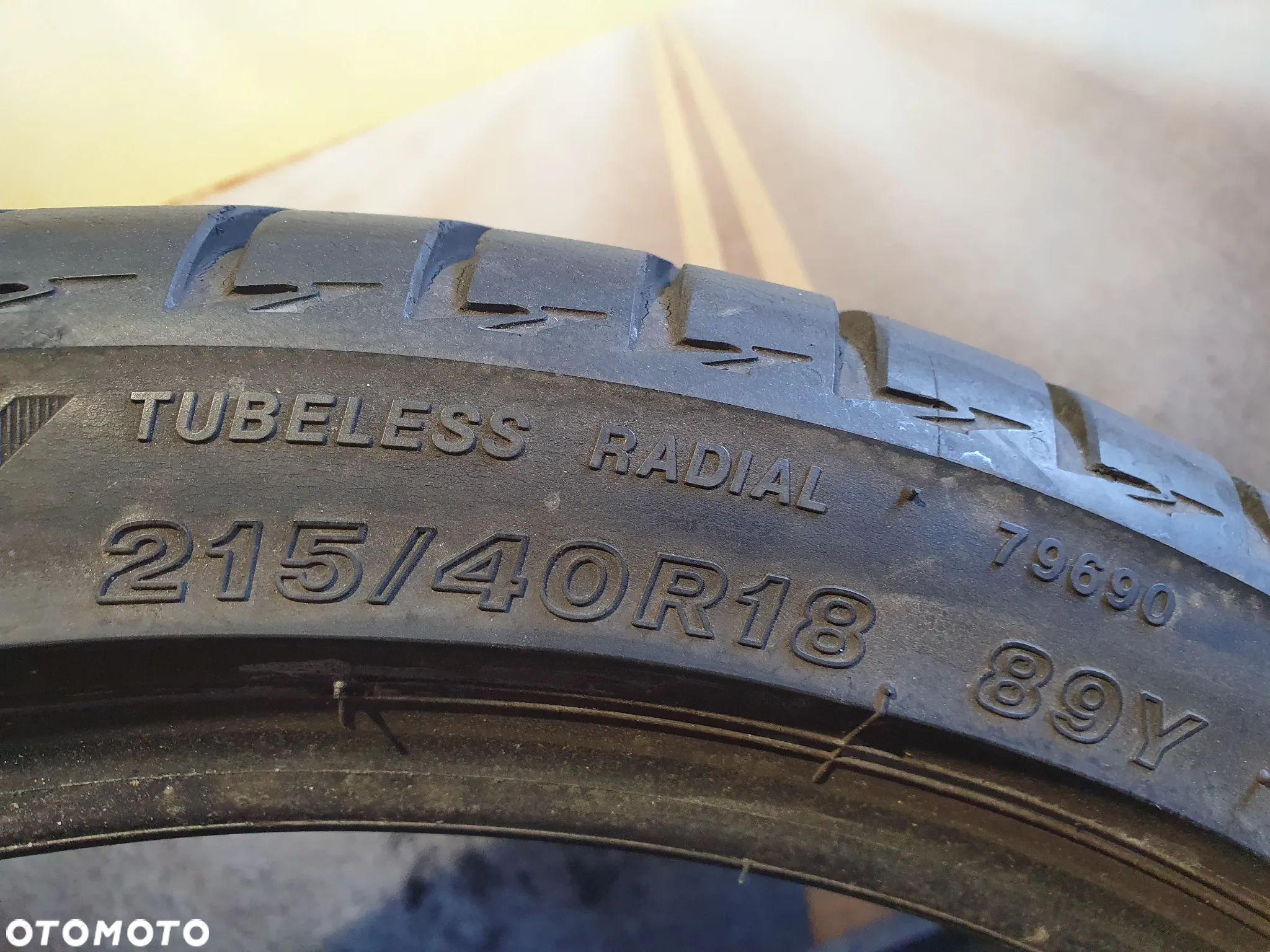 Opona pojedyncza Bridgestone Turanza T005  215/40/18 - 7