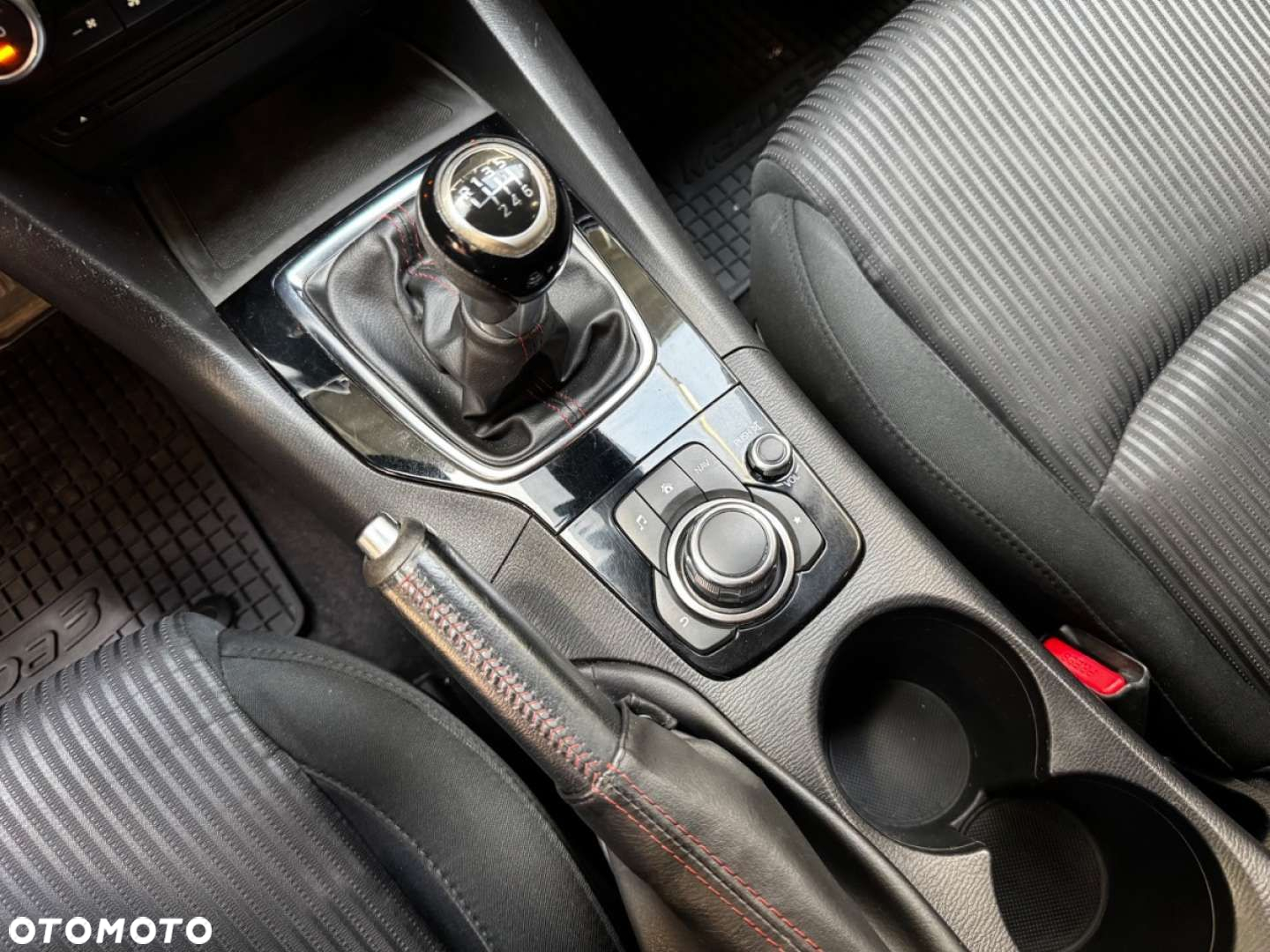 Mazda 3 - 28