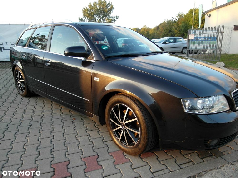 Audi A4 Avant - 9