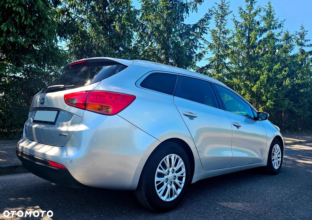 Kia Ceed 1.6 GDI Platinum Edition - 32