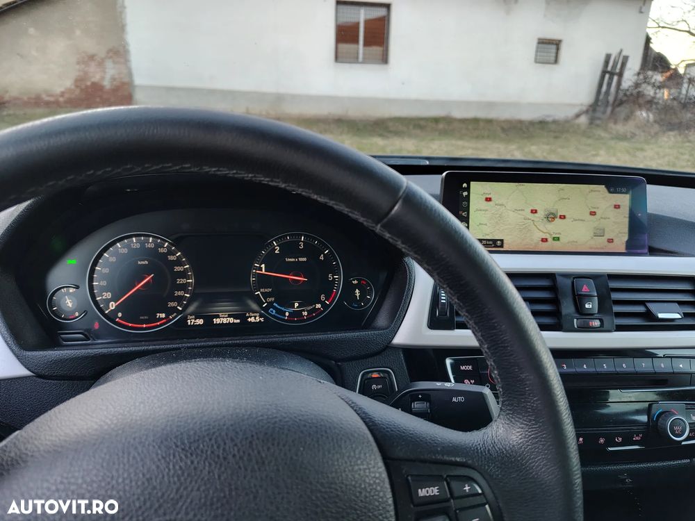 BMW Seria 3 320d xDrive Aut. Edition Luxury Line Purity - 6