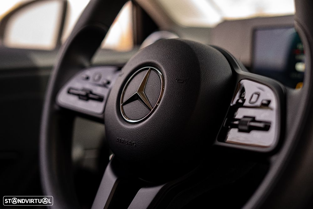 Mercedes-Benz A 250 e Progressive - 31