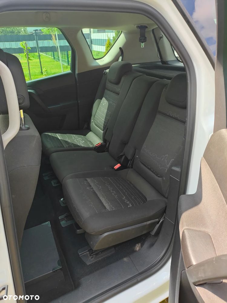 Opel Meriva - 10